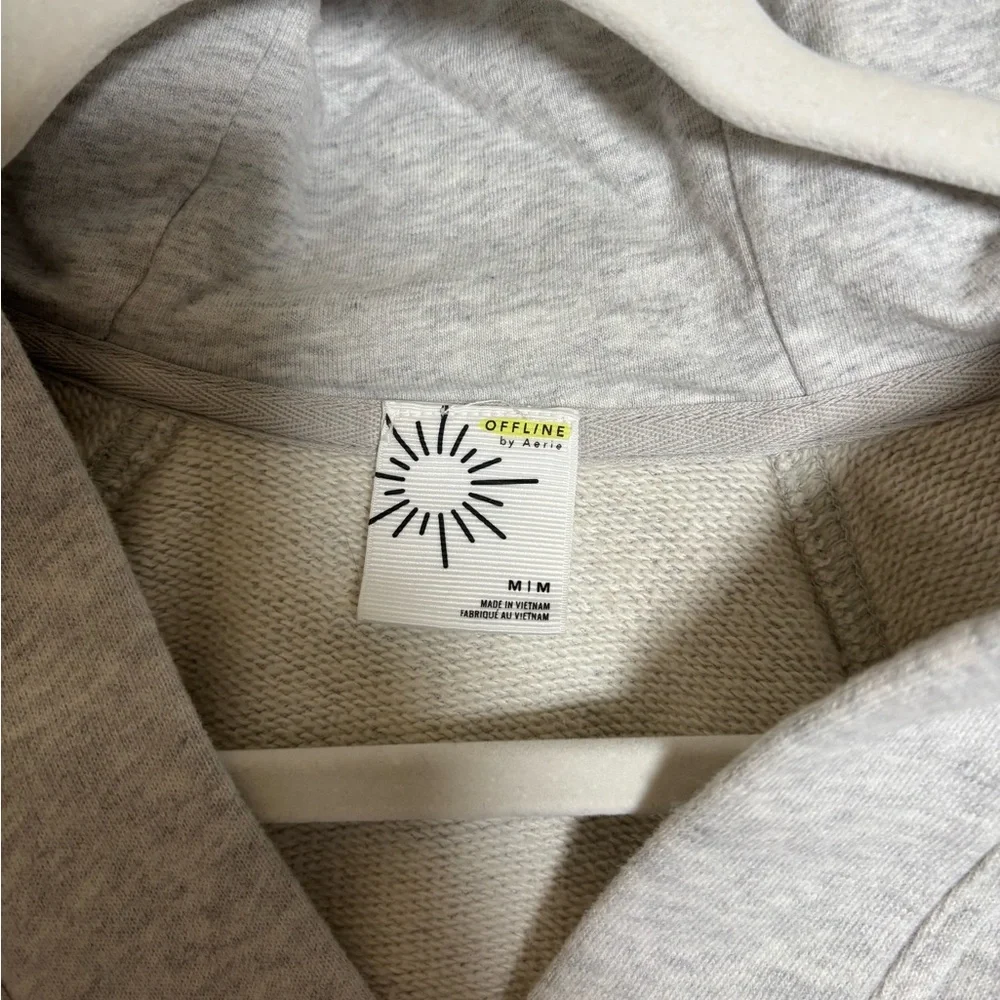 Aerie Light Gray Women's Cropped Hoodie - Picture 2 of 3